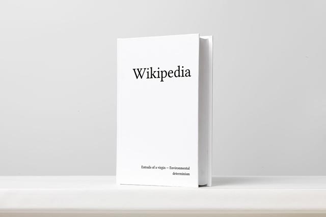 7600 томов: нью-йоркский художник решил распечатать \"Википедию\"