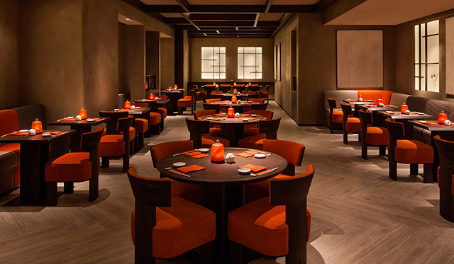 Обновленный Nobu Milan в бутике Emporio Armani