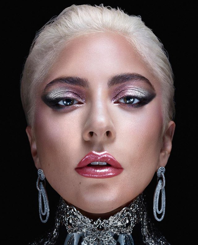 Леди Гага рассказала о своей бьюти-линии Haus Laboratories