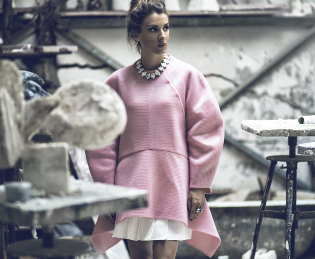 Дочь скульптора: новая съемка MORE is LOVE