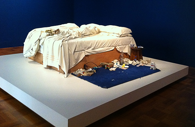 Инсталляция Трейси Эмин \"Моя кровать\" продана за $4,3 млн