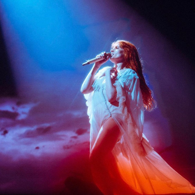 Florence and the Machine выпустили две новые песни к 10-летию дебютного альбома