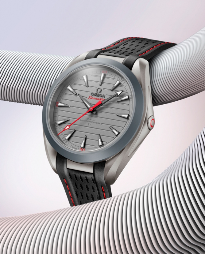 Оmega выпустила новые спортивные часы Aqua Terra Ultra Light