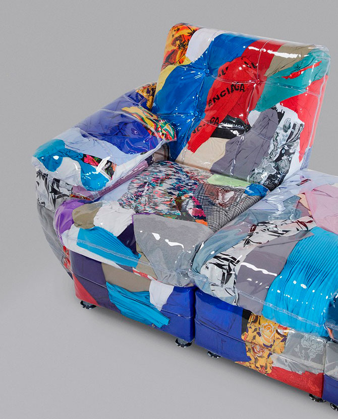 Гарри Нуриев сделал диван из нераспроданной одежды Balenciaga