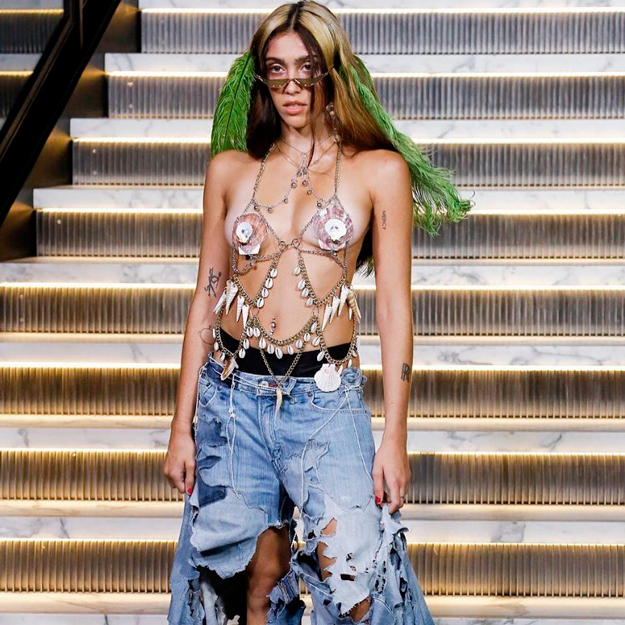 Дочь Мадонны вышла на подиум на Неделе моды в Нью-Йорке