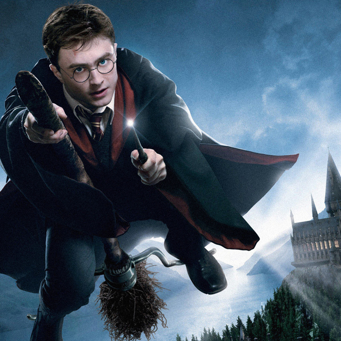 Джоан Роулинг выпустит новые рассказы по «Гарри Поттеру»