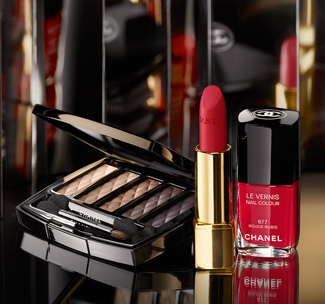 Мастер-класс: новогодний макияж Chanel от Лизы Элдридж