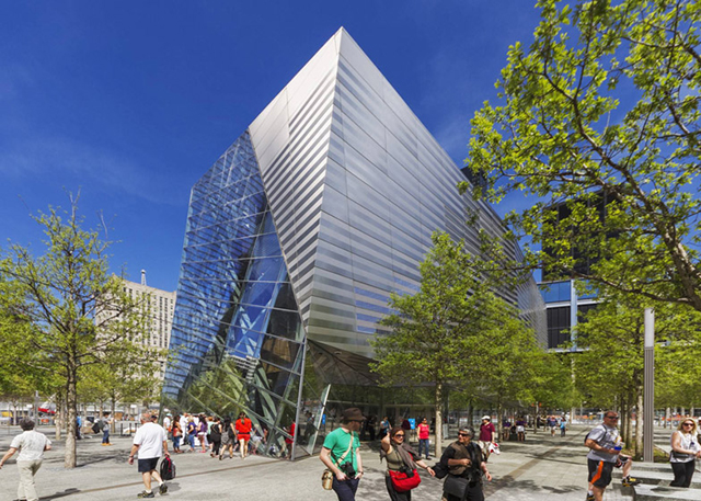 Мемориал September 11 открывается сегодня в Нью-Йорке