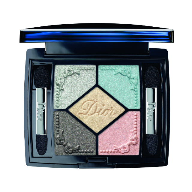 Весенняя пастель: тени из новых коллекций макияжа