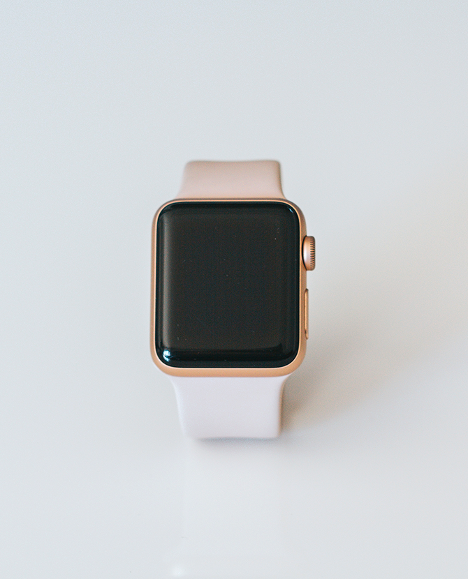 Apple запатентовала ремешок для часов, идентифицирующий пользователя по запястью