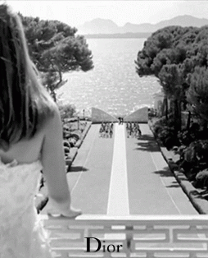Четыре свадьбы и одна девушка: Натали Портман в тизерах для Dior