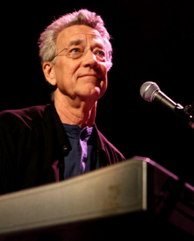 Конец эпохи: не стало сооснователя the Doors