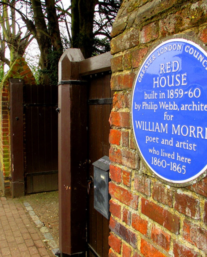 Обнаружена неизвестная фреска художников-прерафаэлитов