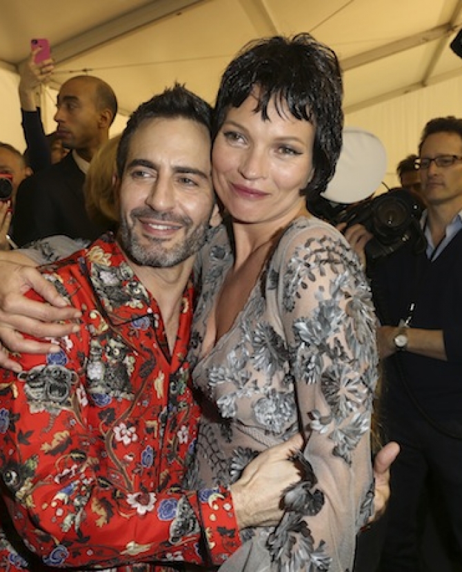 Неделя моды в Париже: гости показа  Louis Vuitton