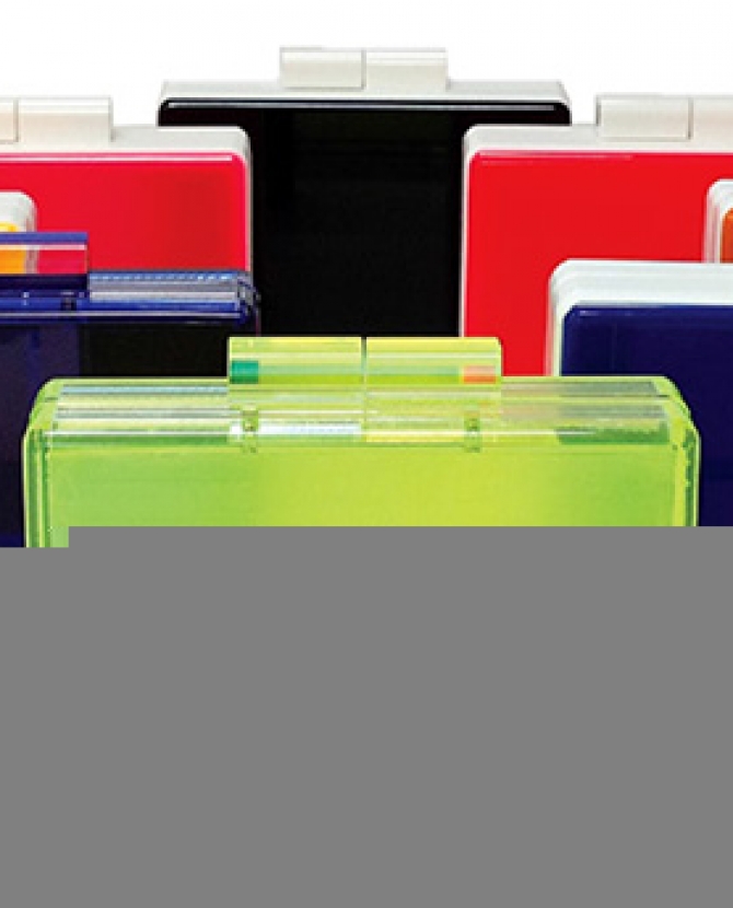 Мы где-то это видели: клатчи Urania Gazelli