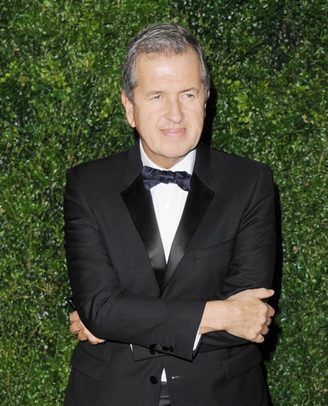 Марио Тестино стал рыцарем