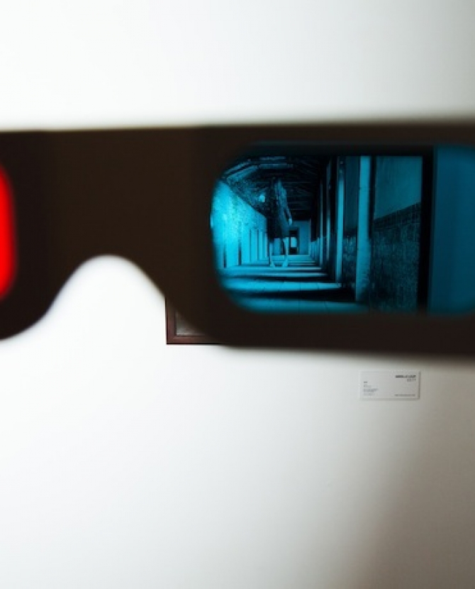 Гости выставки Мирей Люп в галерее \"Победа\"