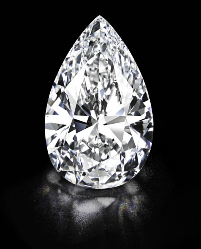 Крупнейший бриллиант на майских торгах Christie's