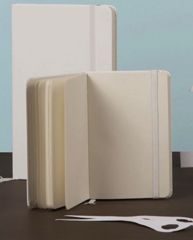 Moleskine выпустил серию белых блокнотов