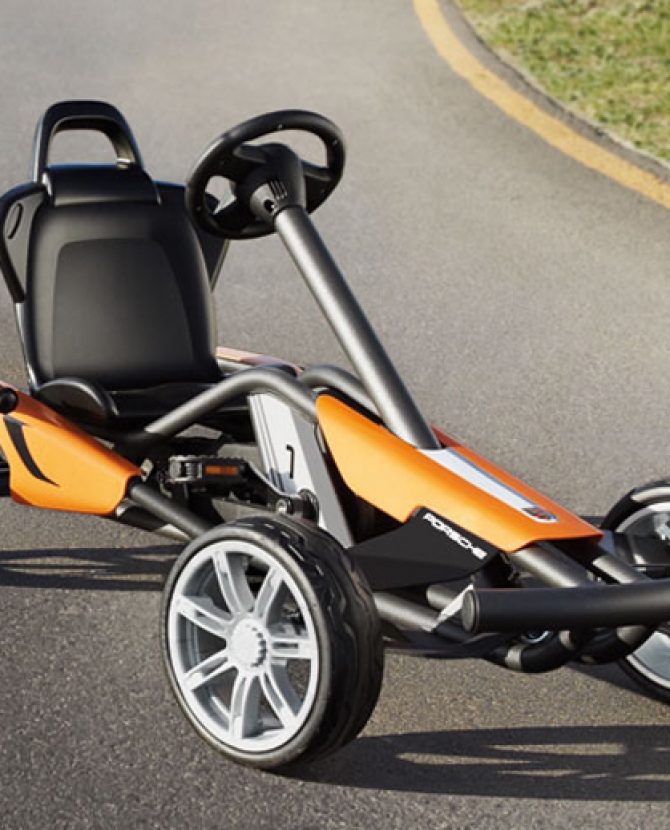 Porsche выпустит детский карт