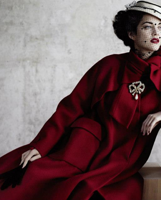 Марион Котийяр в документальном фильме Lady Dior