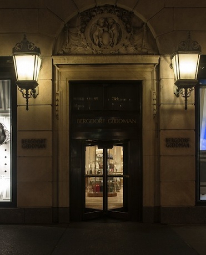 Лучшие витрины мира: Dior в Bergdorf Goodman
