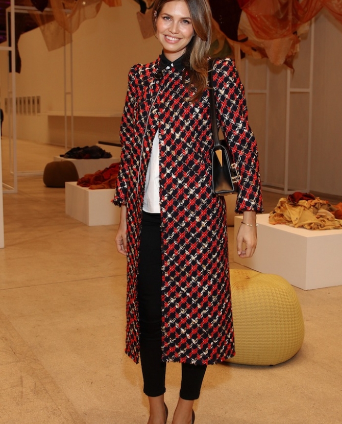 Закрытый предпоказ основного проекта 5-й Московской Биеннале \"Больше света\"