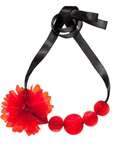 Marni представляет коллекцию экоукрашений