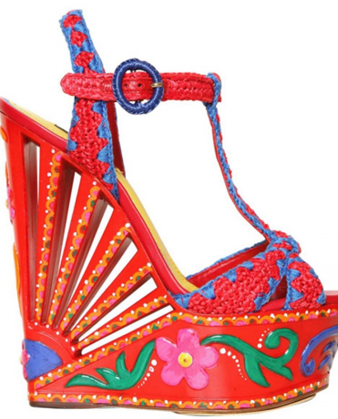 Объект желания: босоножки Dolce & Gabbana