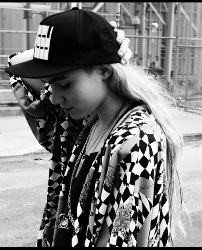 Капсульная коллекция Grimes для Saint Laurent