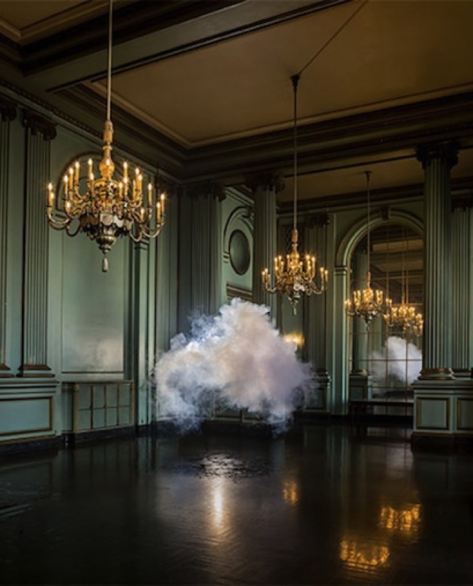 Облака в закрытом помещении