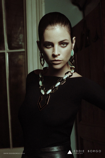 Джулия Рестуан-Ройтфельд в кампании Eddie Borgo