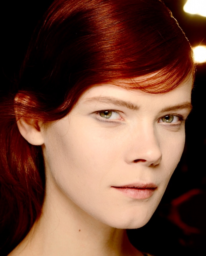 Красота в деталях: ретро на показе Dries Van Noten