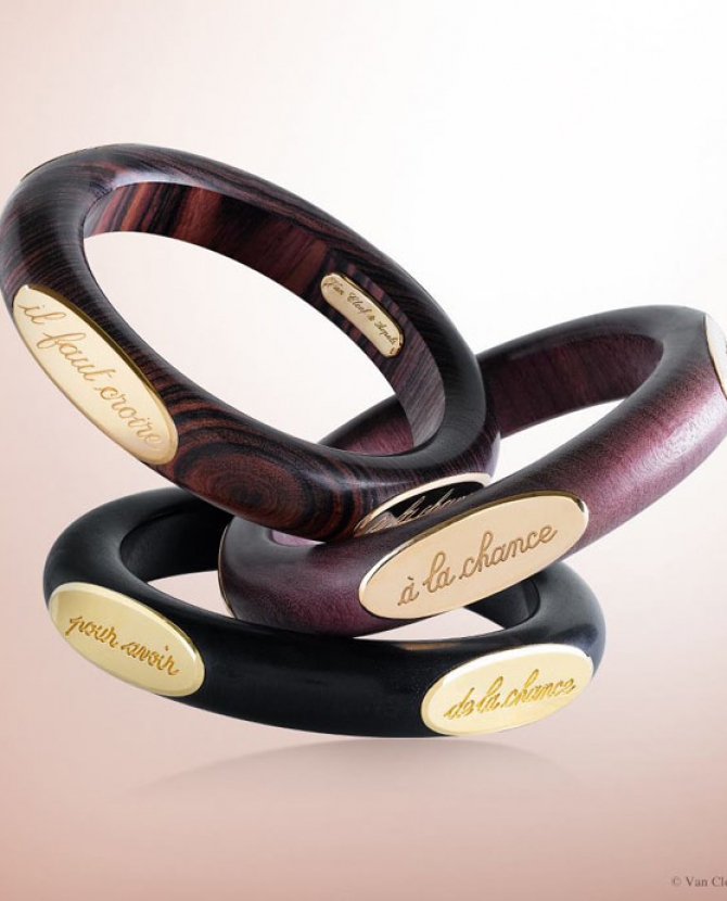 Браслеты \"на счастье\" от Van Cleef & Arpels