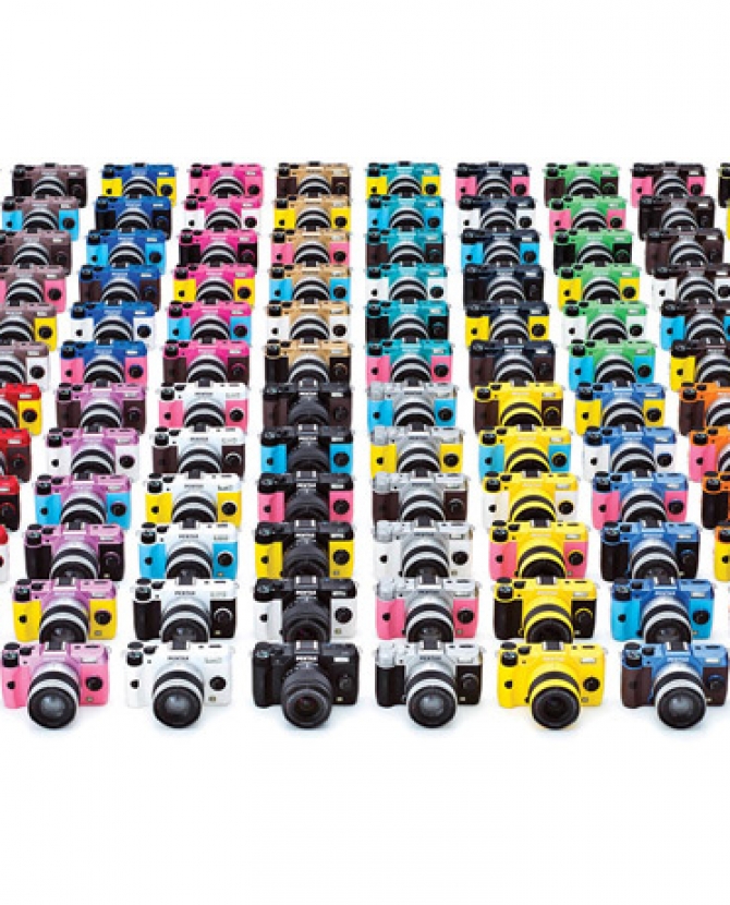 Pentax представили новую камеру Q7