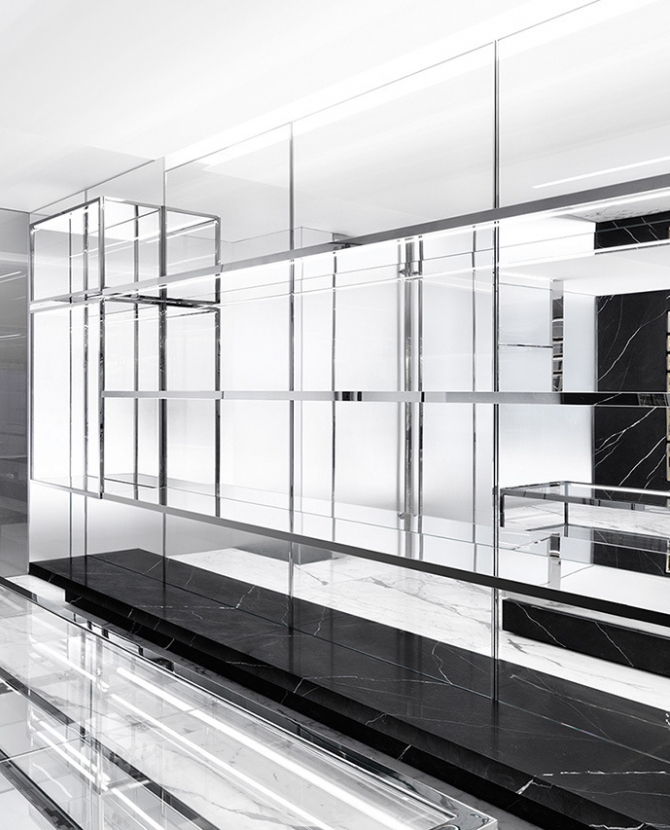 В Гонконге открылся первый бутик Saint Laurent