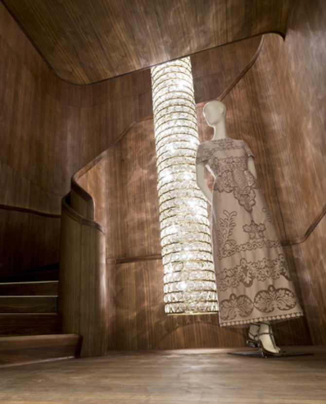 Обновленный бутик Valentino в Милане 