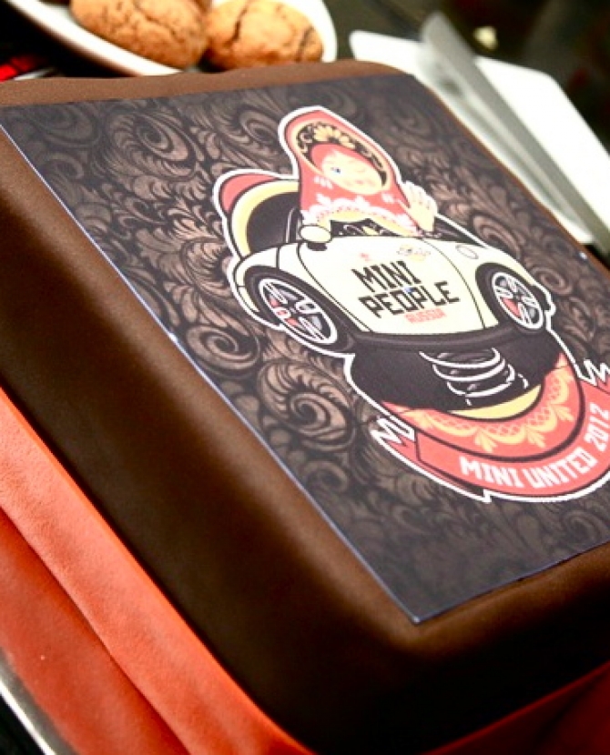 Команда MINI People стартует во Францию