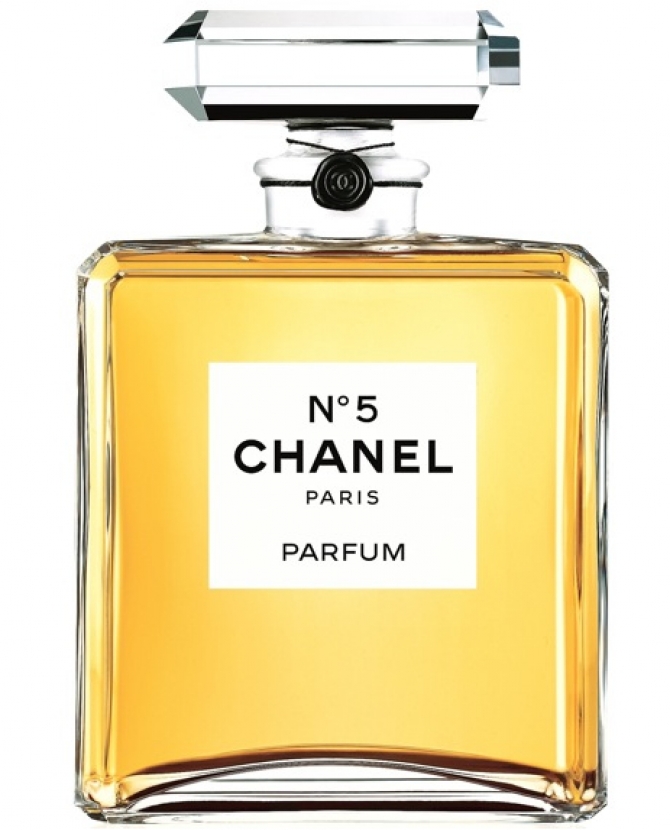 Chanel №5 отмечает день рождения  