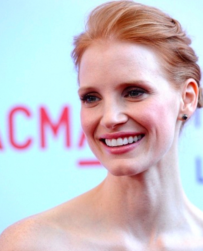 Джессика Честейн стала лицом аромата YSL