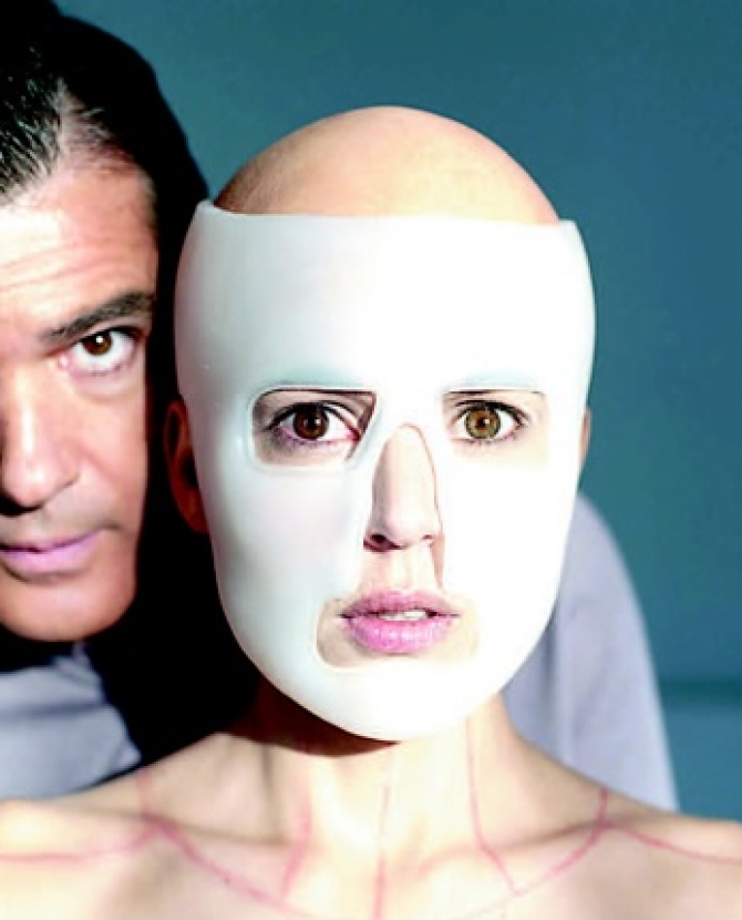 Звезды против пластики