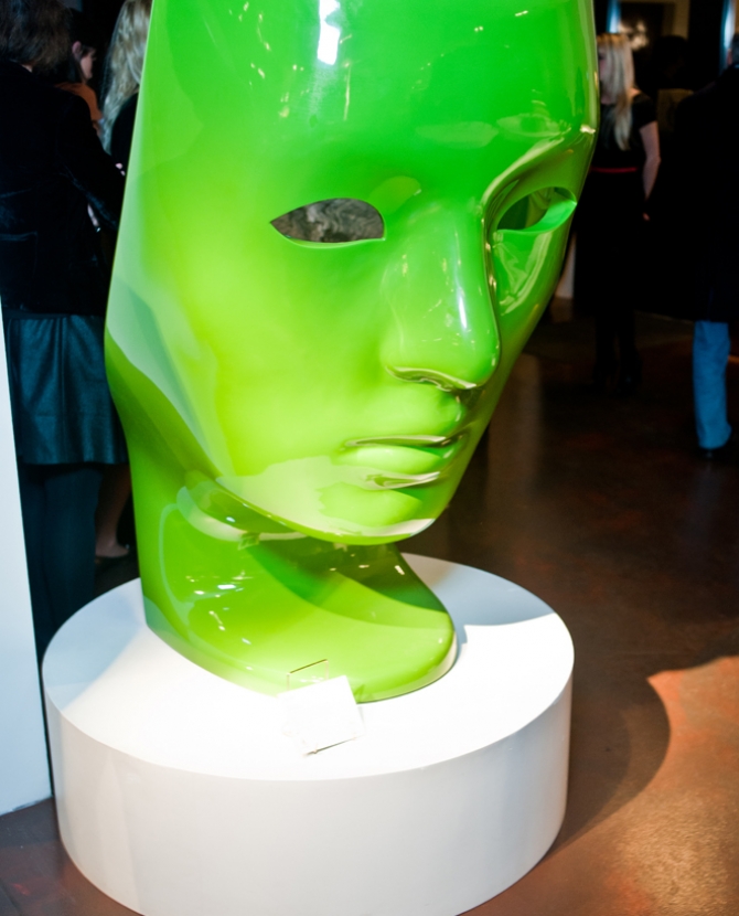 Аукцион предметов дизайна \"11.11.11\" 