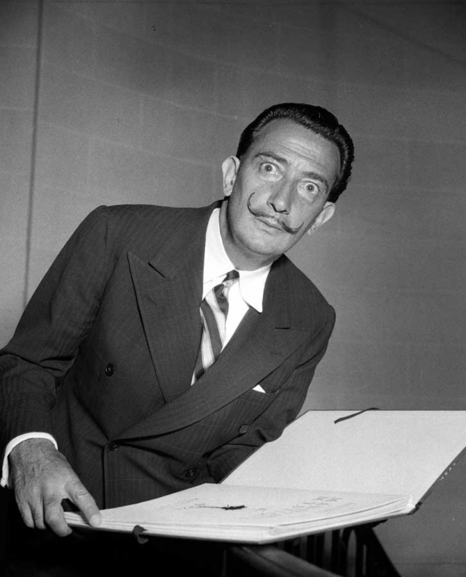 О Сальвадоре Дали снимут фильм