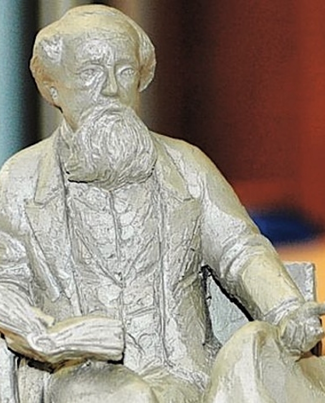 Первый памятник Диккенсу появится в Портсмуте