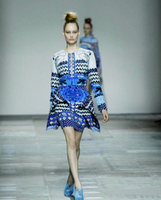Неделя моды в Лондоне: Mary Katrantzou
