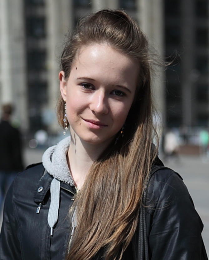 Лена Гукалова, Москва