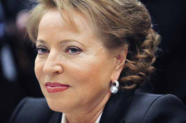 Власть против \"Власти\"