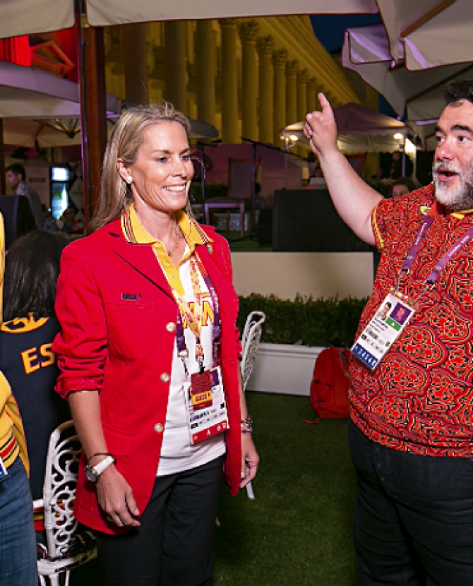 Синхронно до финала!