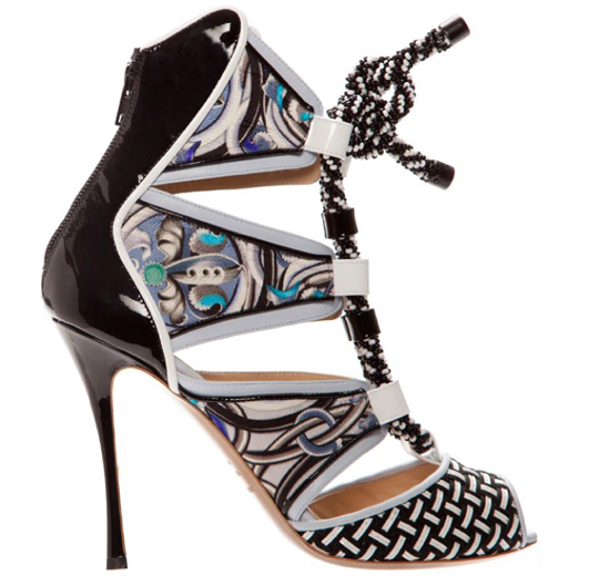 Весенний лукбук Nicholas Kirkwood