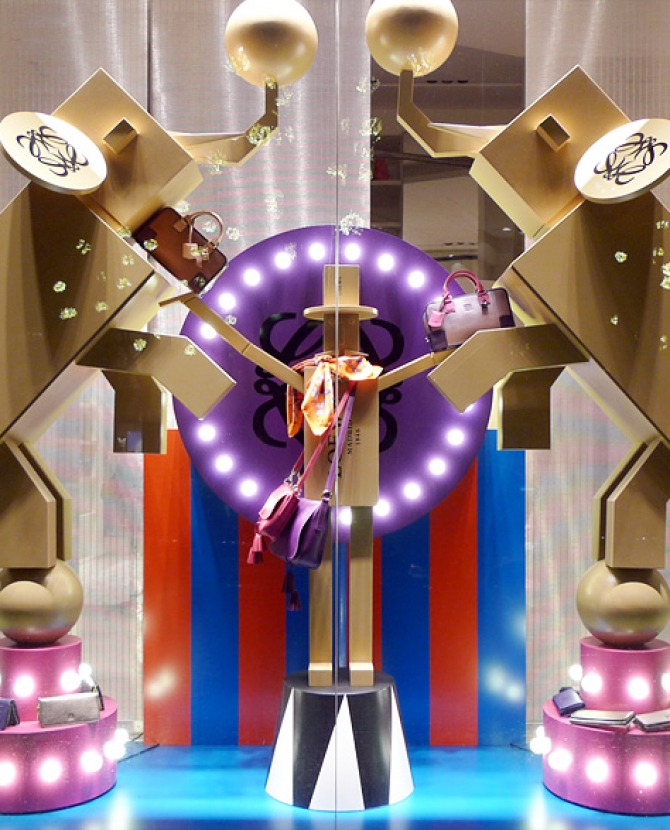 Лучшие витрины мира: Loewe в Париже